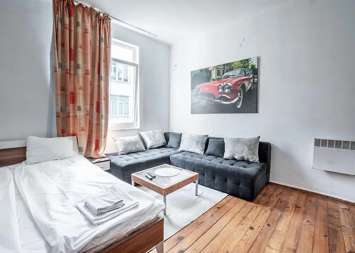 Salts Market 3br Retreat * ソフィア