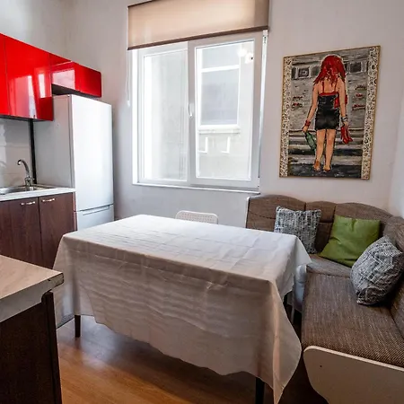 아파트 Salts Market 3br Retreat By Bulgarianhomes *